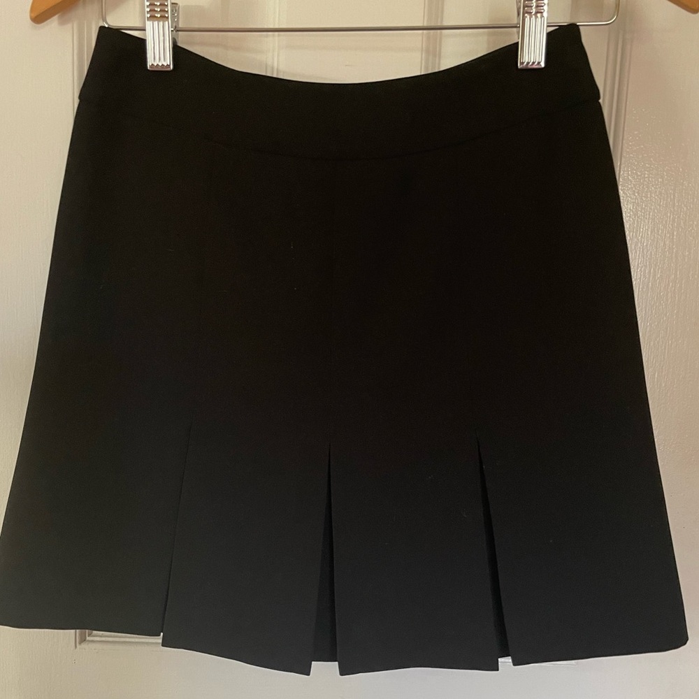 Women’s Black Skirt. INC 2P